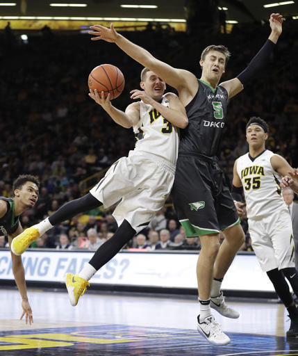 North Dakota Iowa Basketball